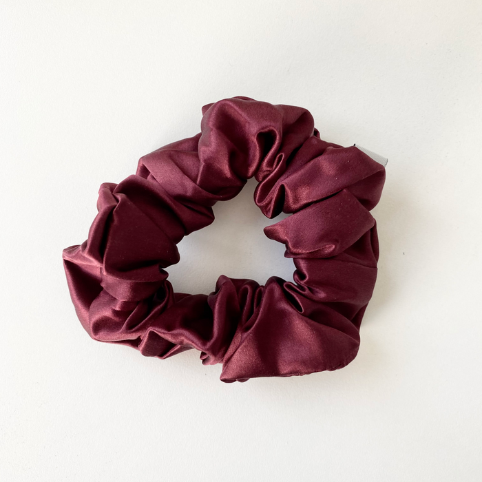 Basic Silk Scrunchie