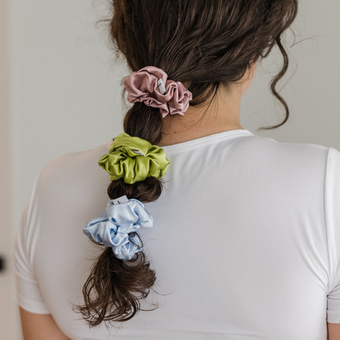 Basic Silk Scrunchie