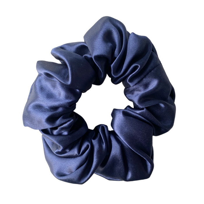 Basic Silk Scrunchie